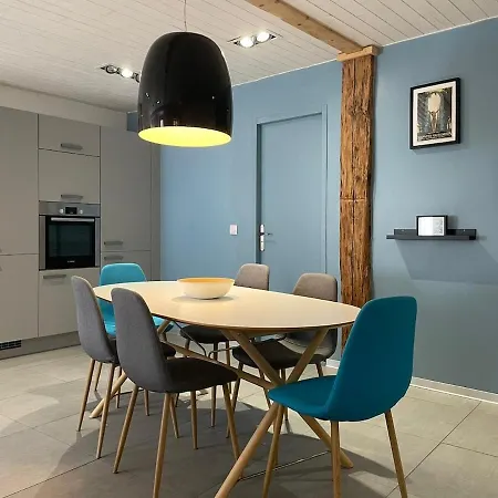 아파트 Les Mirabelles 술츠마