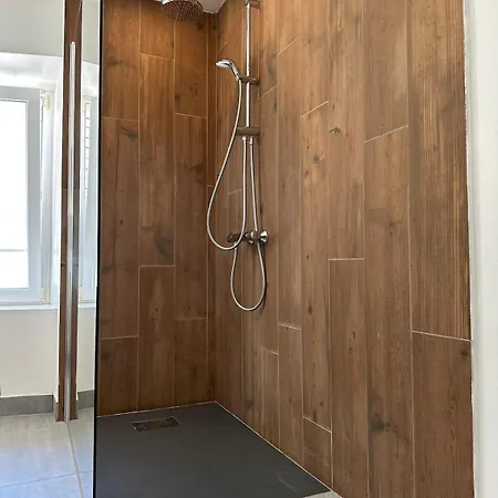 Les Mirabelles 아파트 *